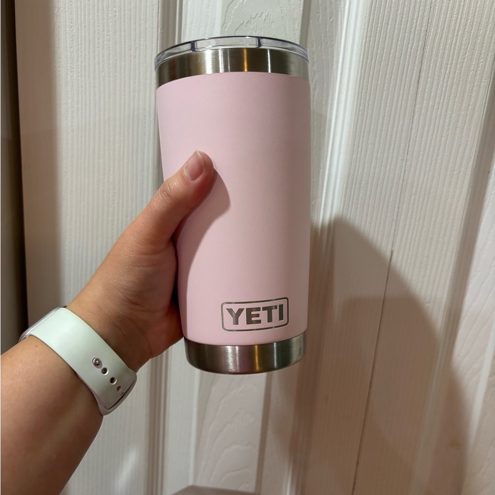 30 oz pink yeti cup